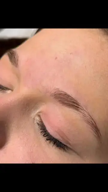 Permanent Make-up Augenbrauen